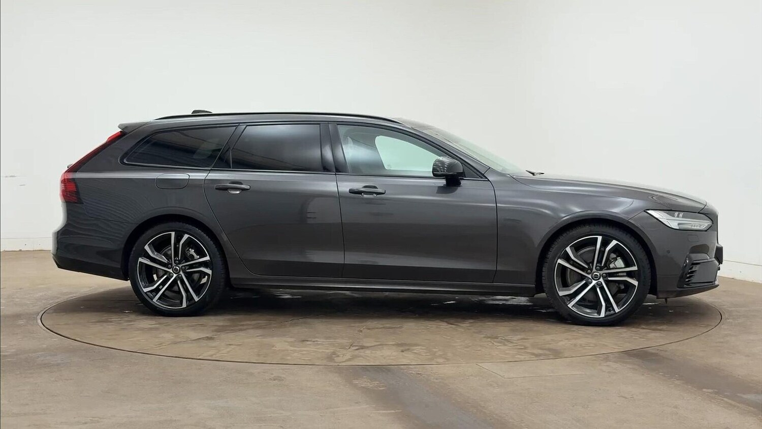 Used Volvo V90 2024 for sale - 76219233: Photo 29