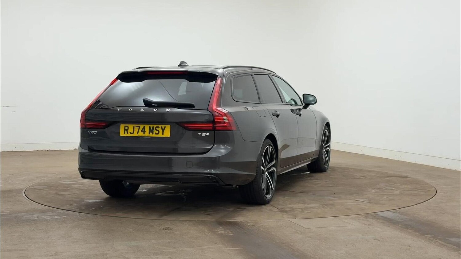 Used Volvo V90 2024 for sale - 76219233: Photo 33