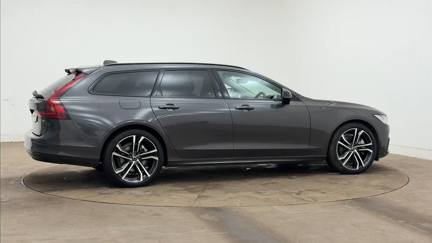 Used Volvo V90 2024 for sale - 76219233: Photo 35