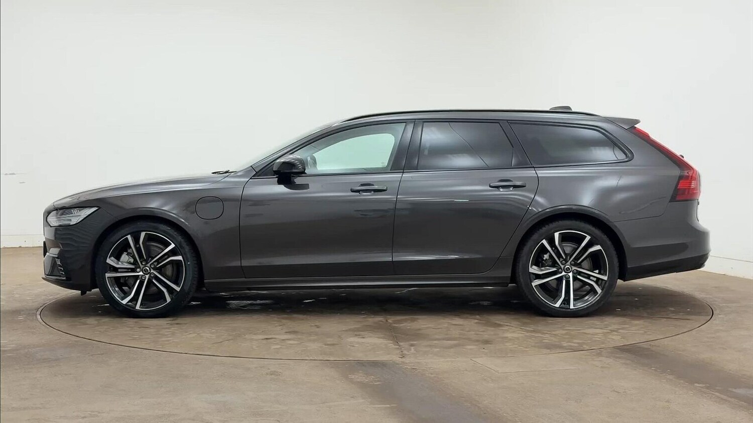 Used Volvo V90 2024 for sale - 76219233: Photo 37