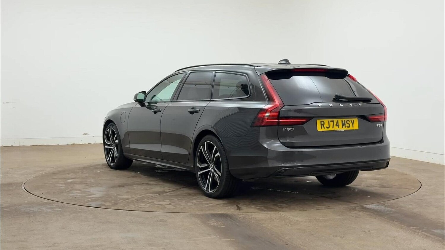 Used Volvo V90 2024 for sale - 76219233: Photo 38