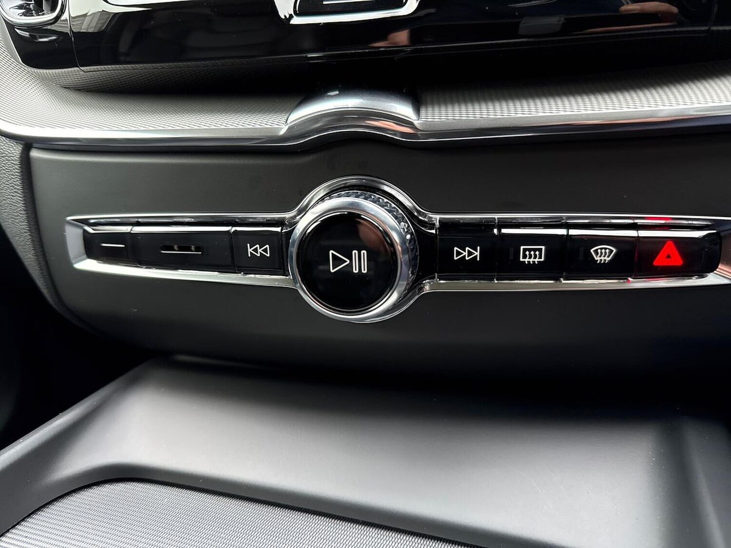 Used Volvo XC60 2023 for sale - 78106352: Photo 14