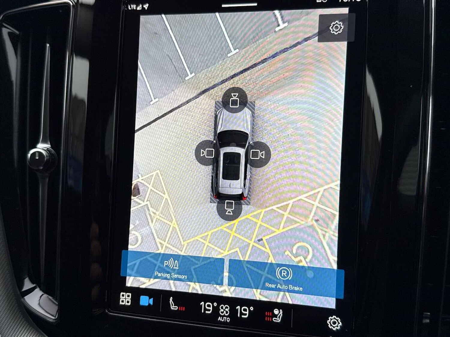 Used Volvo XC60 2023 for sale - 78106352: Photo 25