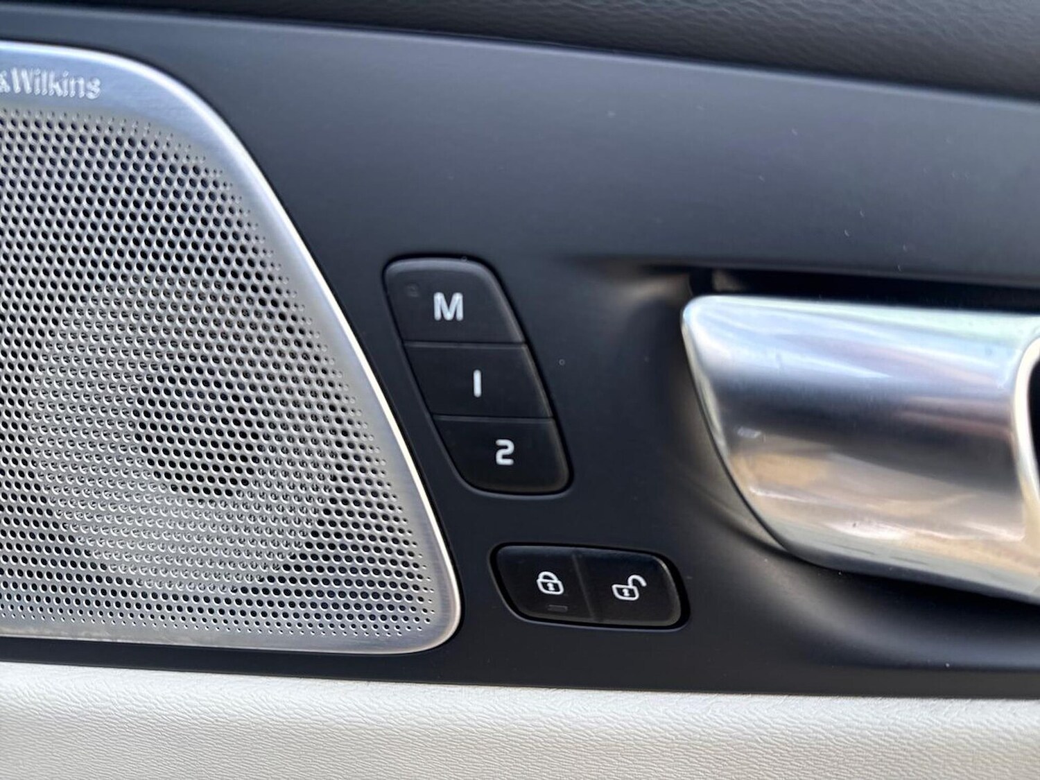 Used Volvo XC60 2023 for sale - 78192657: Photo 24