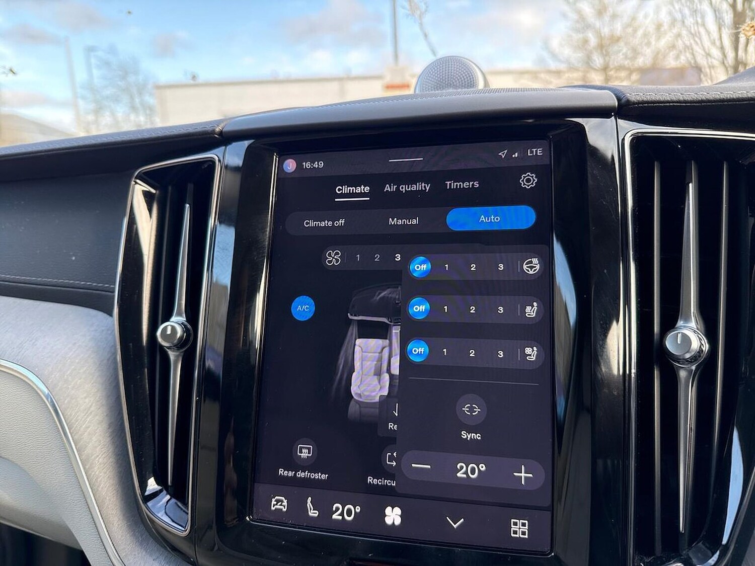 Used Volvo XC60 2023 for sale - 78192657: Photo 27