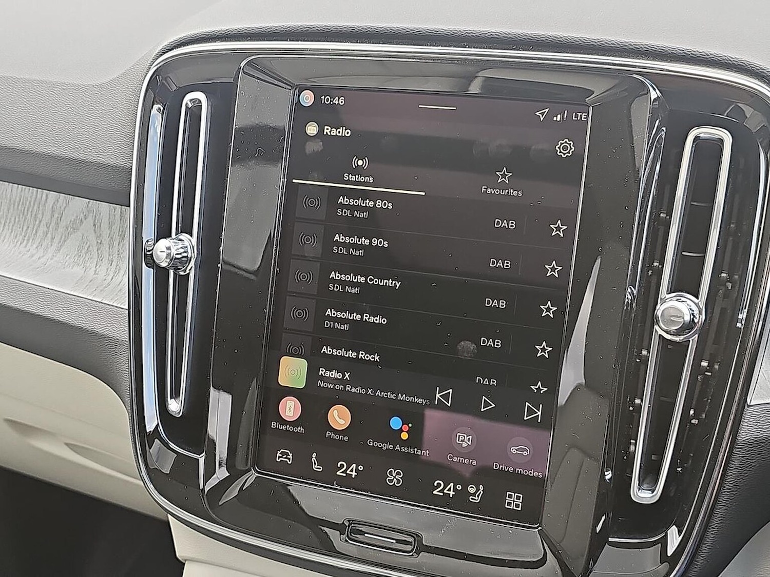 Used Volvo XC40 2025 for sale - 77980019: Photo 11