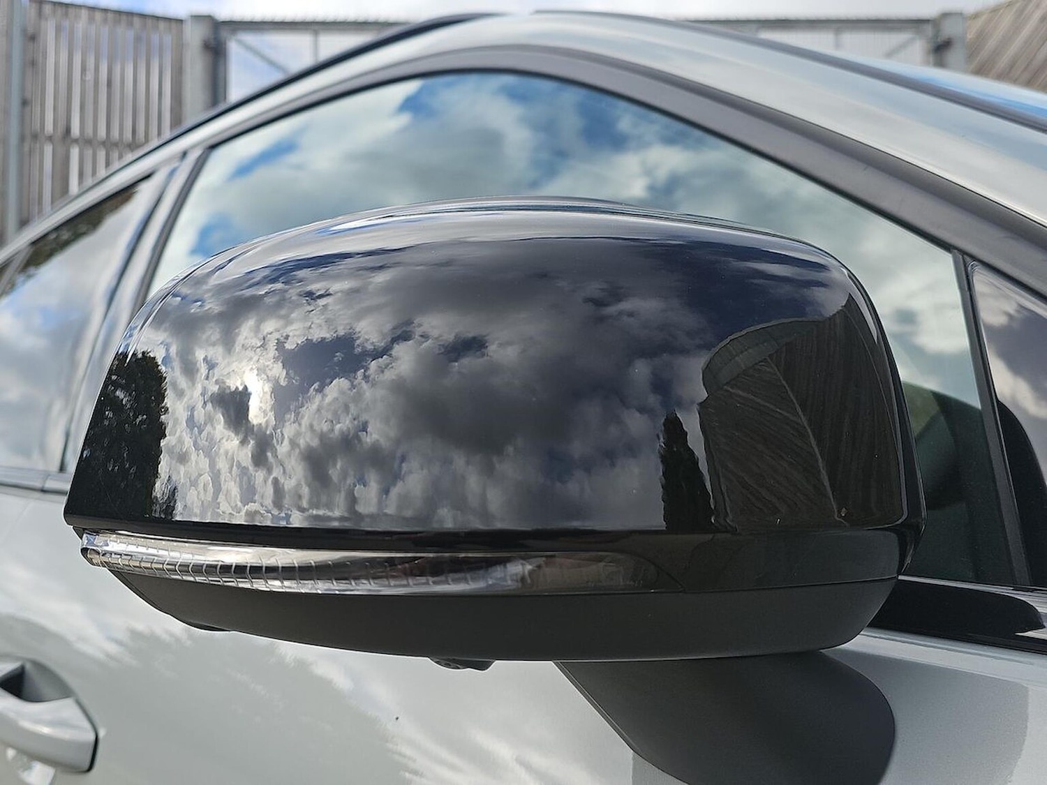 Used Volvo XC40 2025 for sale - 77980019: Photo 38