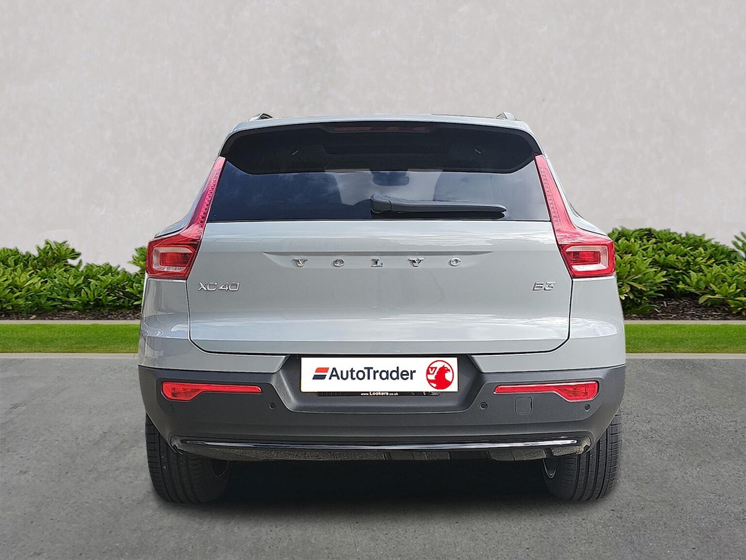 Used Volvo XC40 2025 for sale - 77980019: Photo 4