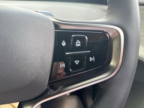 Used Volvo EX30 2025 for sale - 76329997: Photo 26