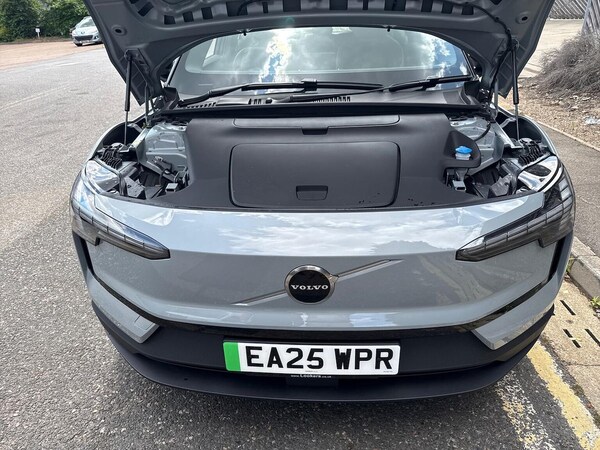 Used Volvo EX30 2025 for sale - 76329997: Photo 38