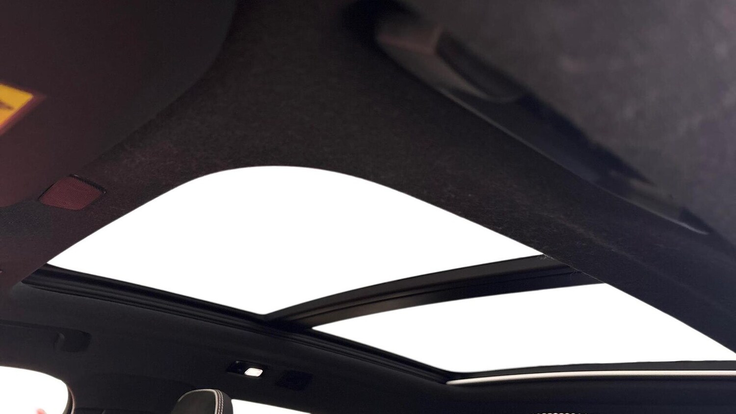 Used Volvo XC40 2025 for sale - 78194202: Photo 15