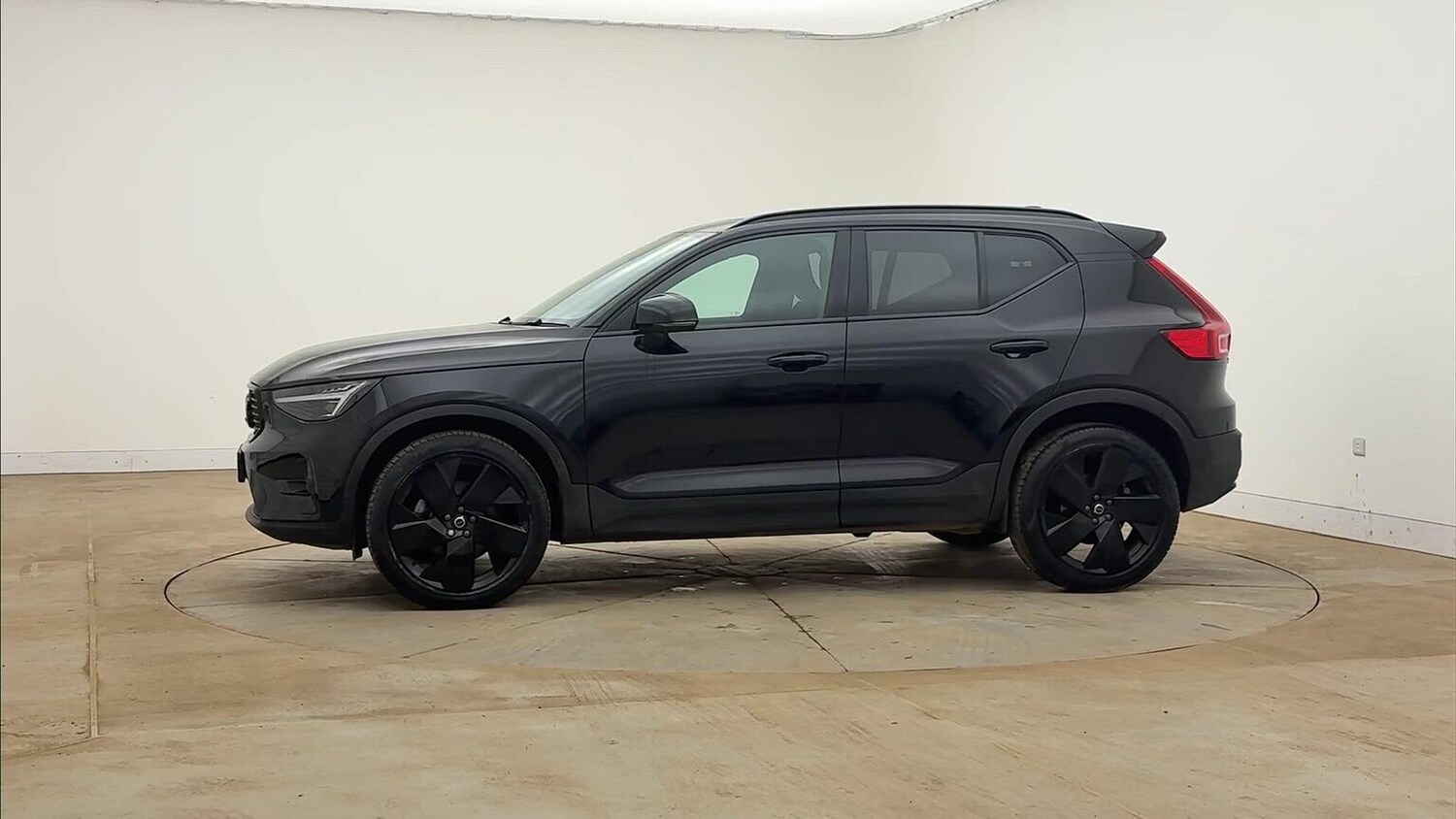 Used Volvo XC40 2025 for sale - 78194202: Photo 16