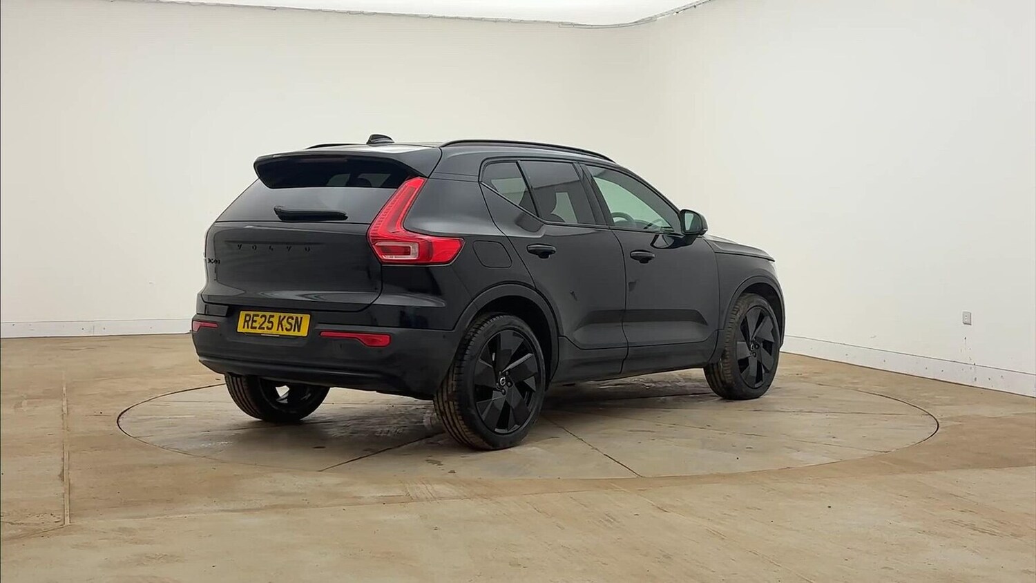 Used Volvo XC40 2025 for sale - 78194202: Photo 21