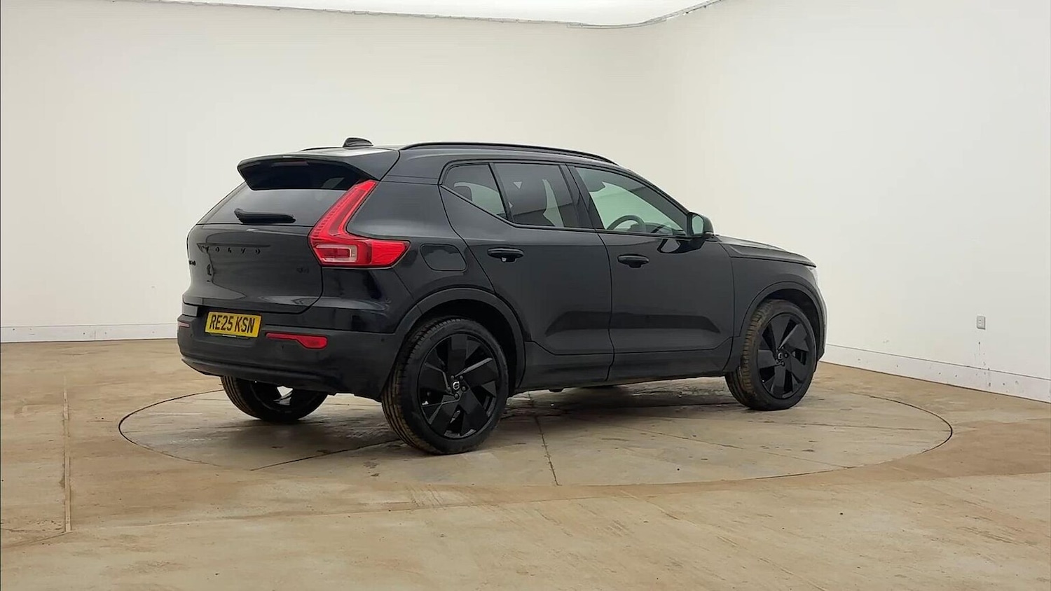 Used Volvo XC40 2025 for sale - 78194202: Photo 30