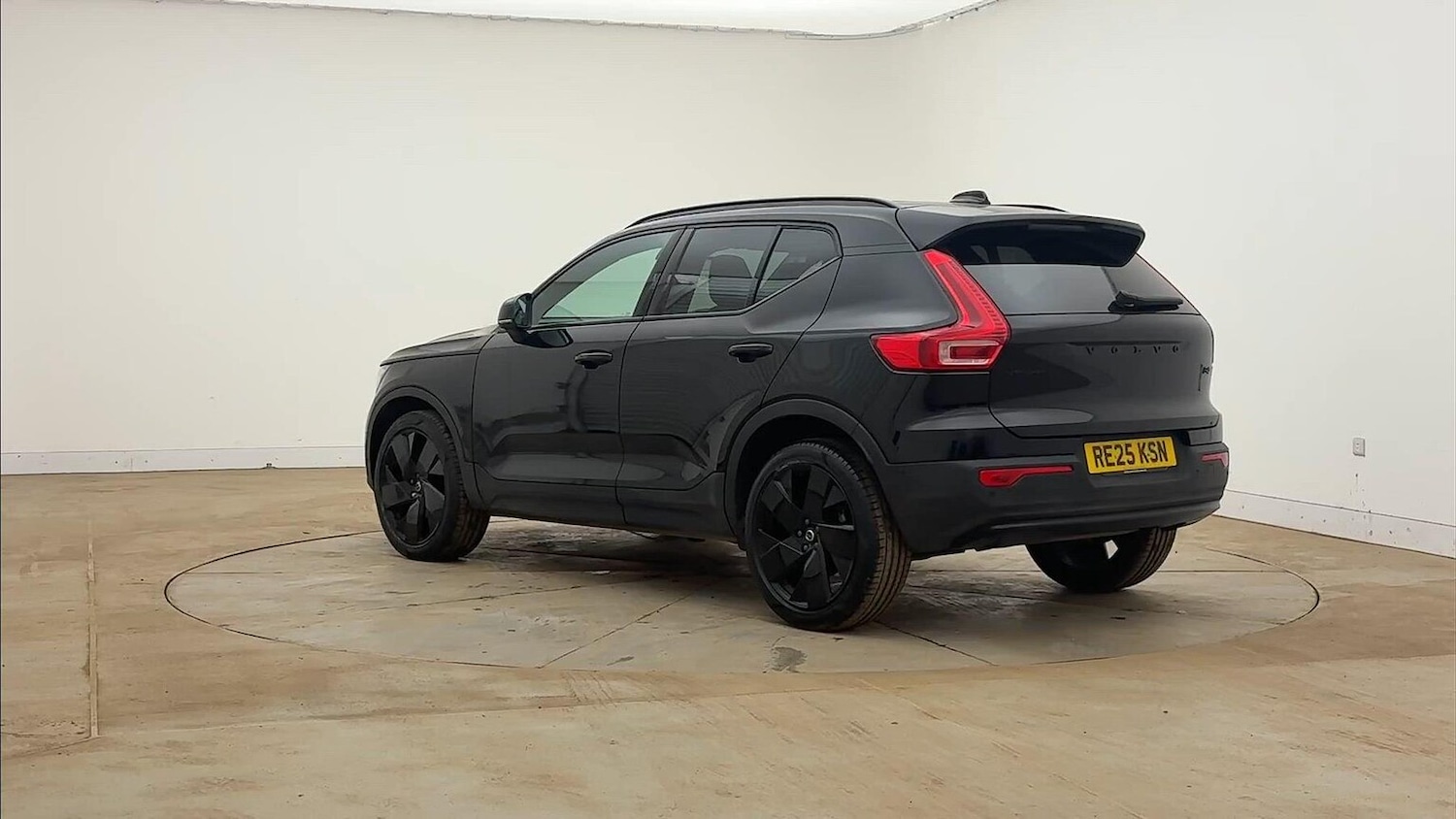 Used Volvo XC40 2025 for sale - 78194202: Photo 7