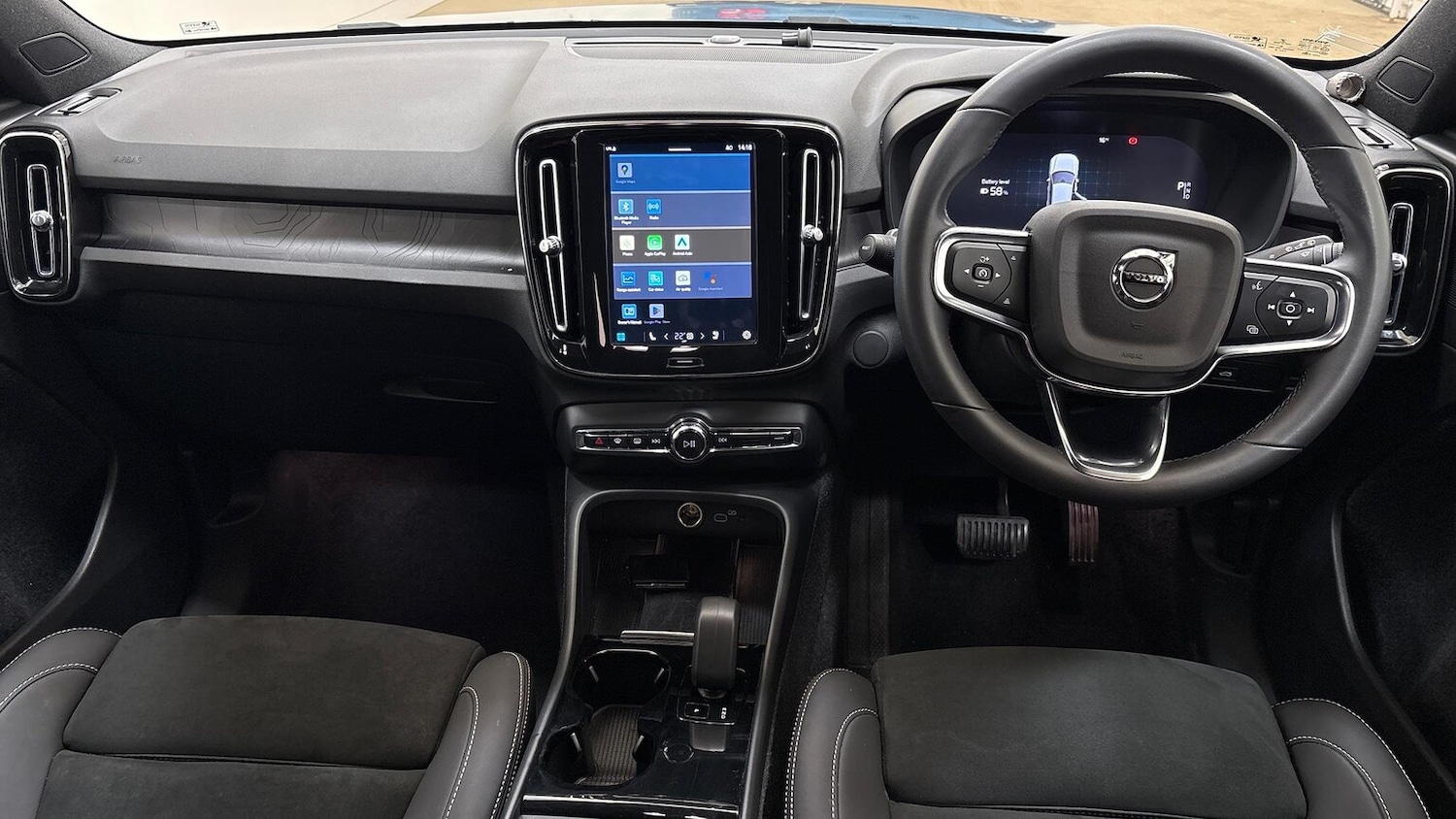 Used Volvo XC40 2022 for sale - 76566545: Photo 11