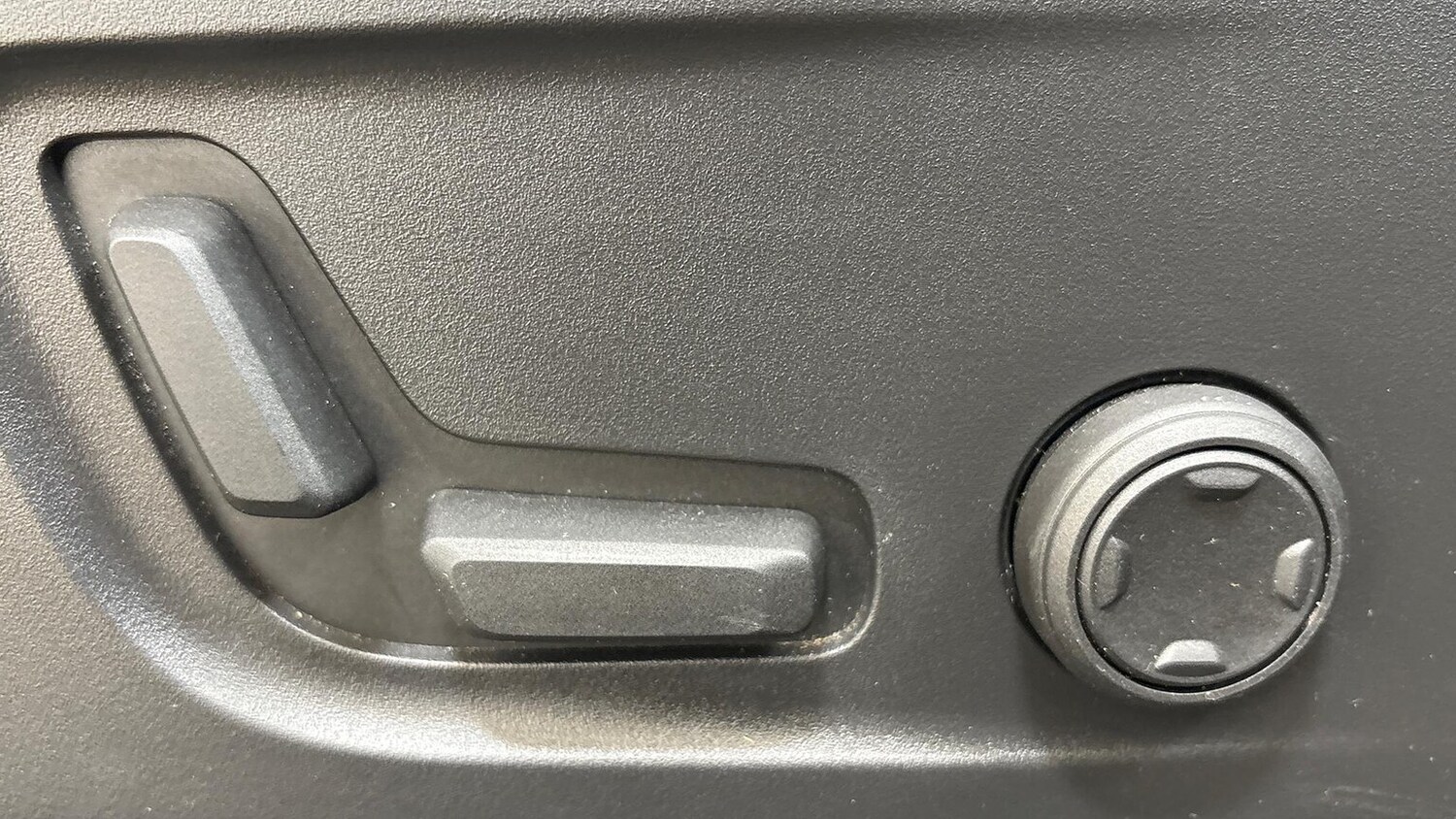 Used Volvo XC40 2022 for sale - 76566545: Photo 33