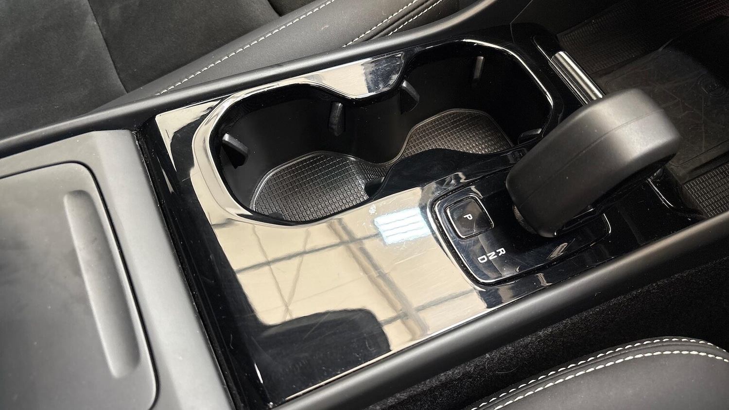 Used Volvo XC40 2022 for sale - 76566545: Photo 37