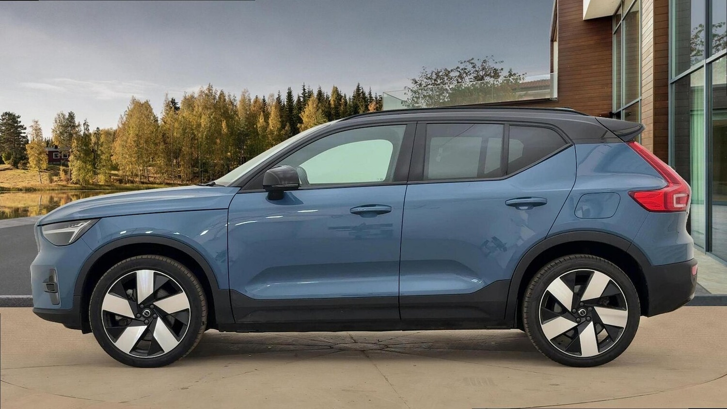 Used Volvo XC40 2022 for sale - 76566545: Photo 8