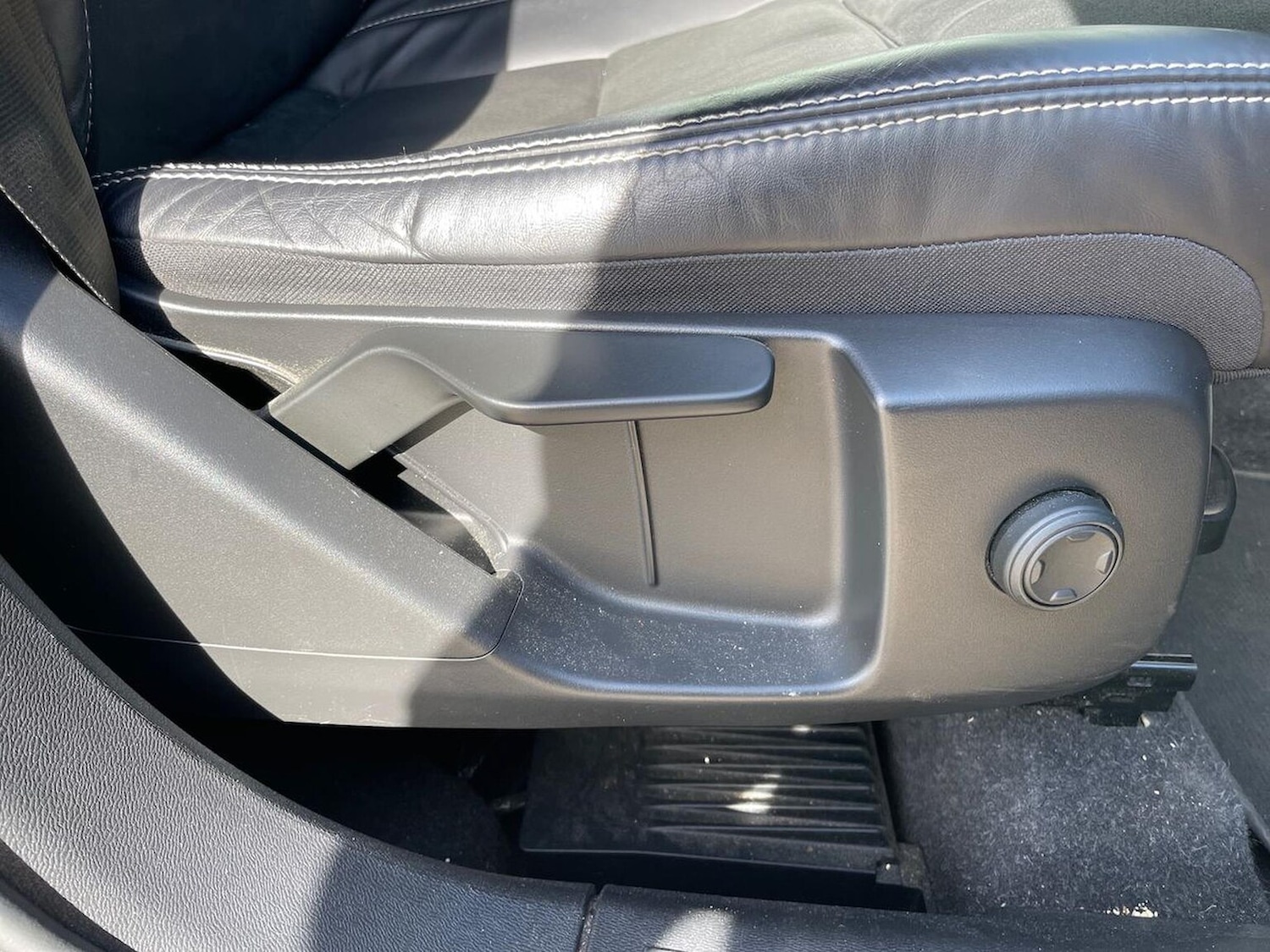 Used Volvo XC40 2021 for sale - 78192637: Photo 32