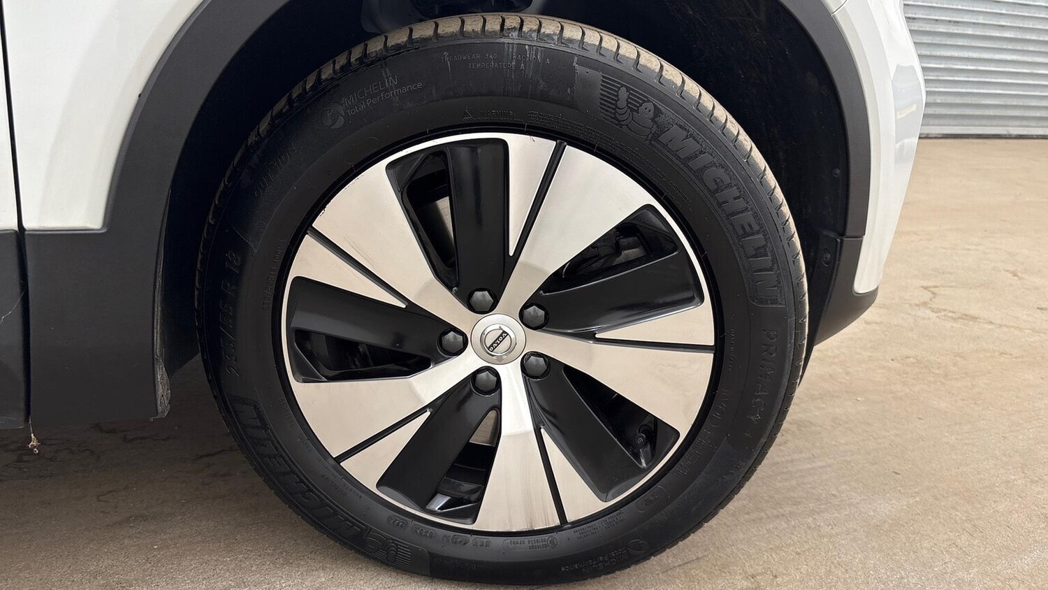 Used Volvo XC40 2022 for sale - 76219230: Photo 17