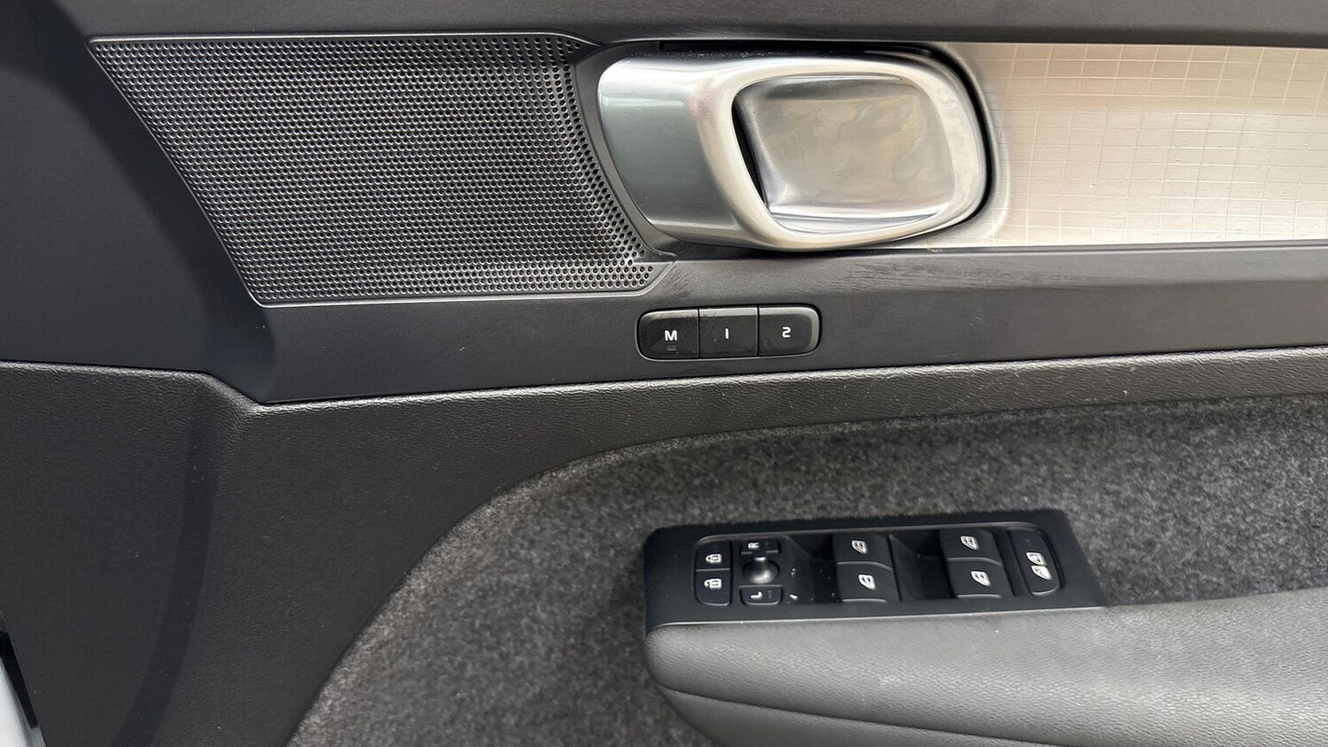 Used Volvo XC40 2022 for sale - 76219230: Photo 28