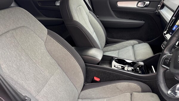 Used Volvo XC40 2022 for sale - 76219230: Photo 30