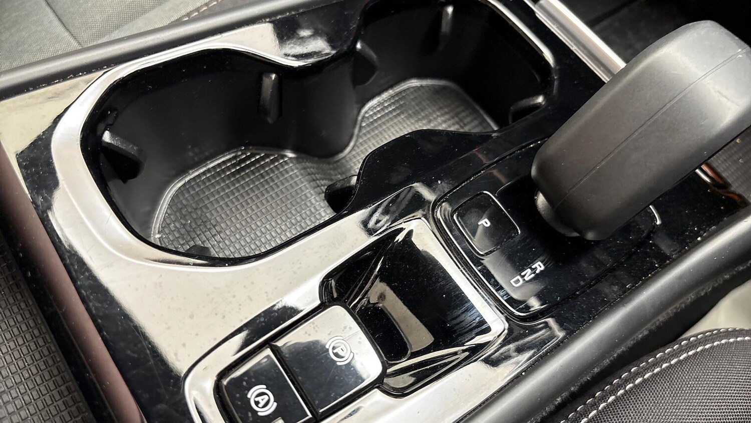 Used Volvo XC40 2022 for sale - 76219230: Photo 33