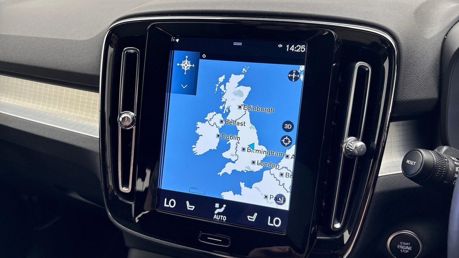 Used Volvo XC40 2022 for sale - 76219230: Photo 37