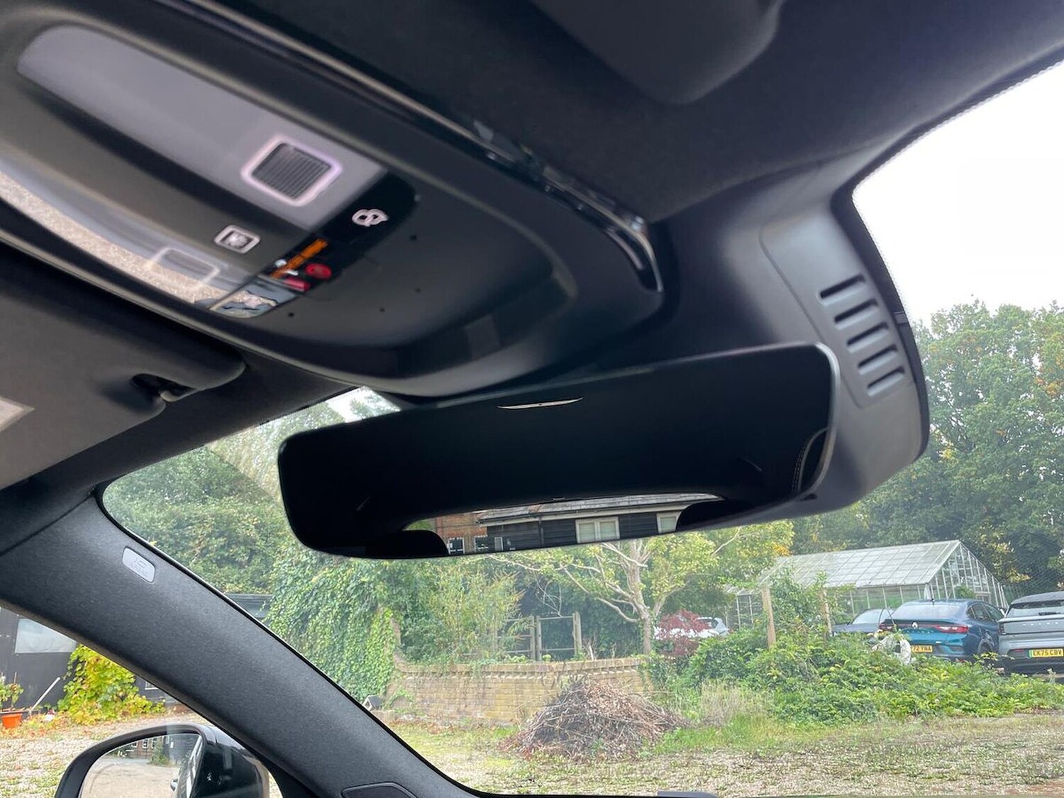 Used Volvo XC40 2025 for sale - 76264394: Photo 14