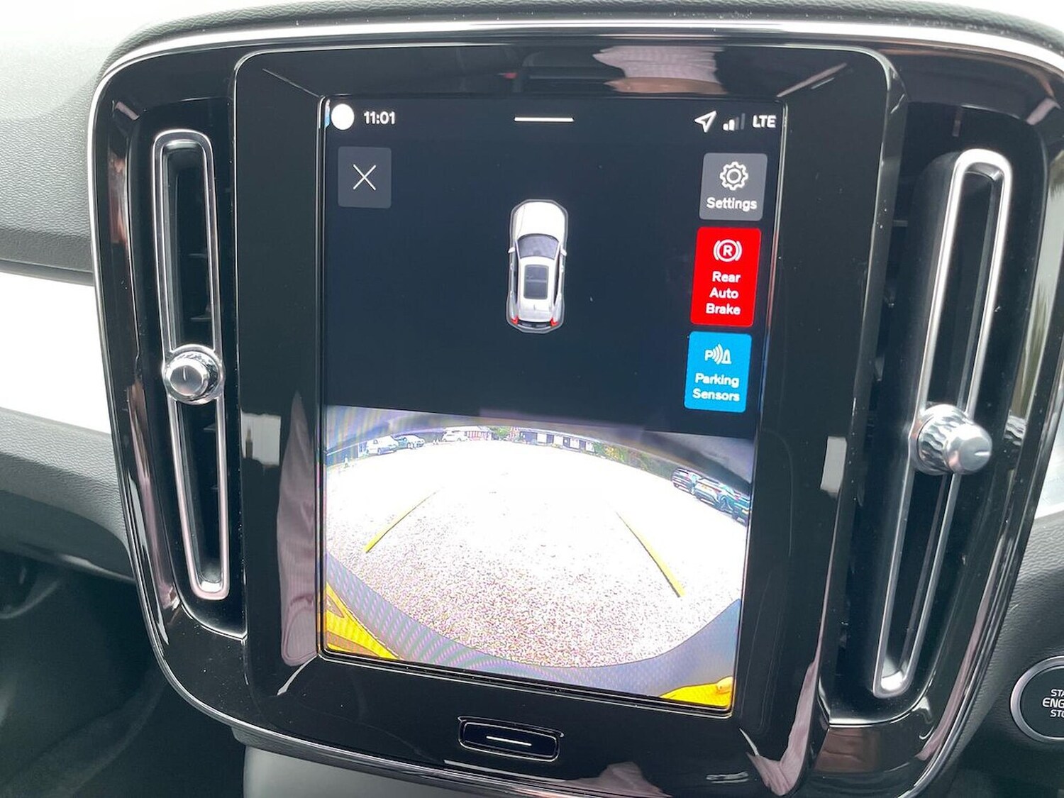 Used Volvo XC40 2025 for sale - 76264394: Photo 24