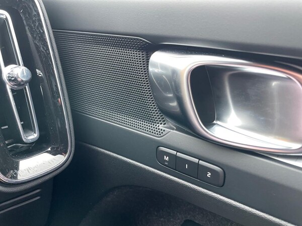 Used Volvo XC40 2025 for sale - 76264394: Photo 25