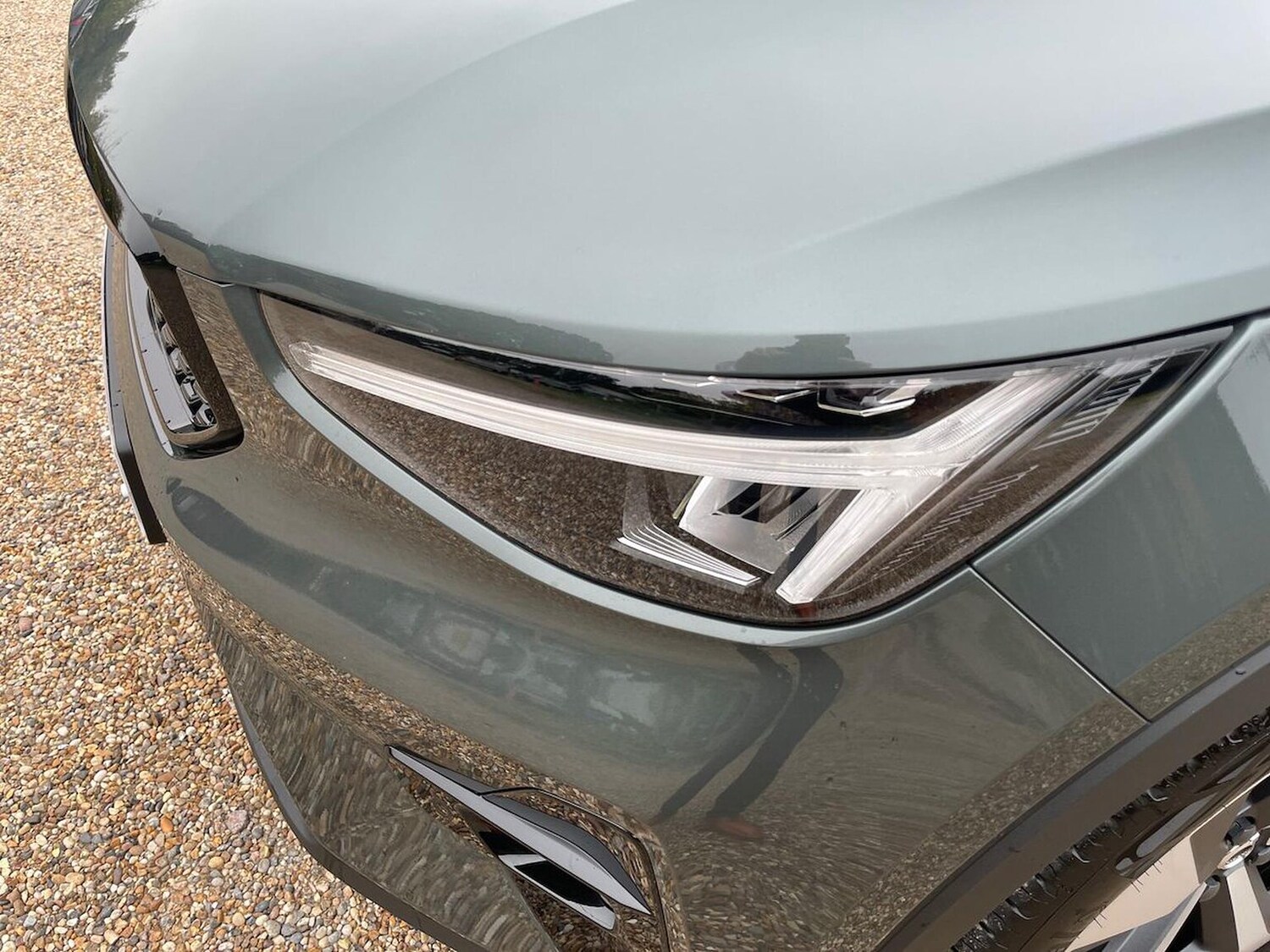 Used Volvo XC40 2025 for sale - 76264394: Photo 32