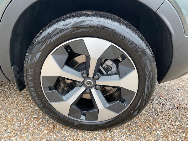 Used Volvo XC40 2025 for sale - 76264394: Photo 6