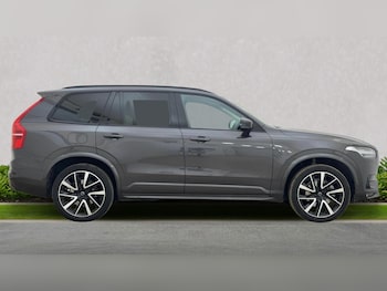 Used Volvo XC90 2023 for sale - 76969047: Photo