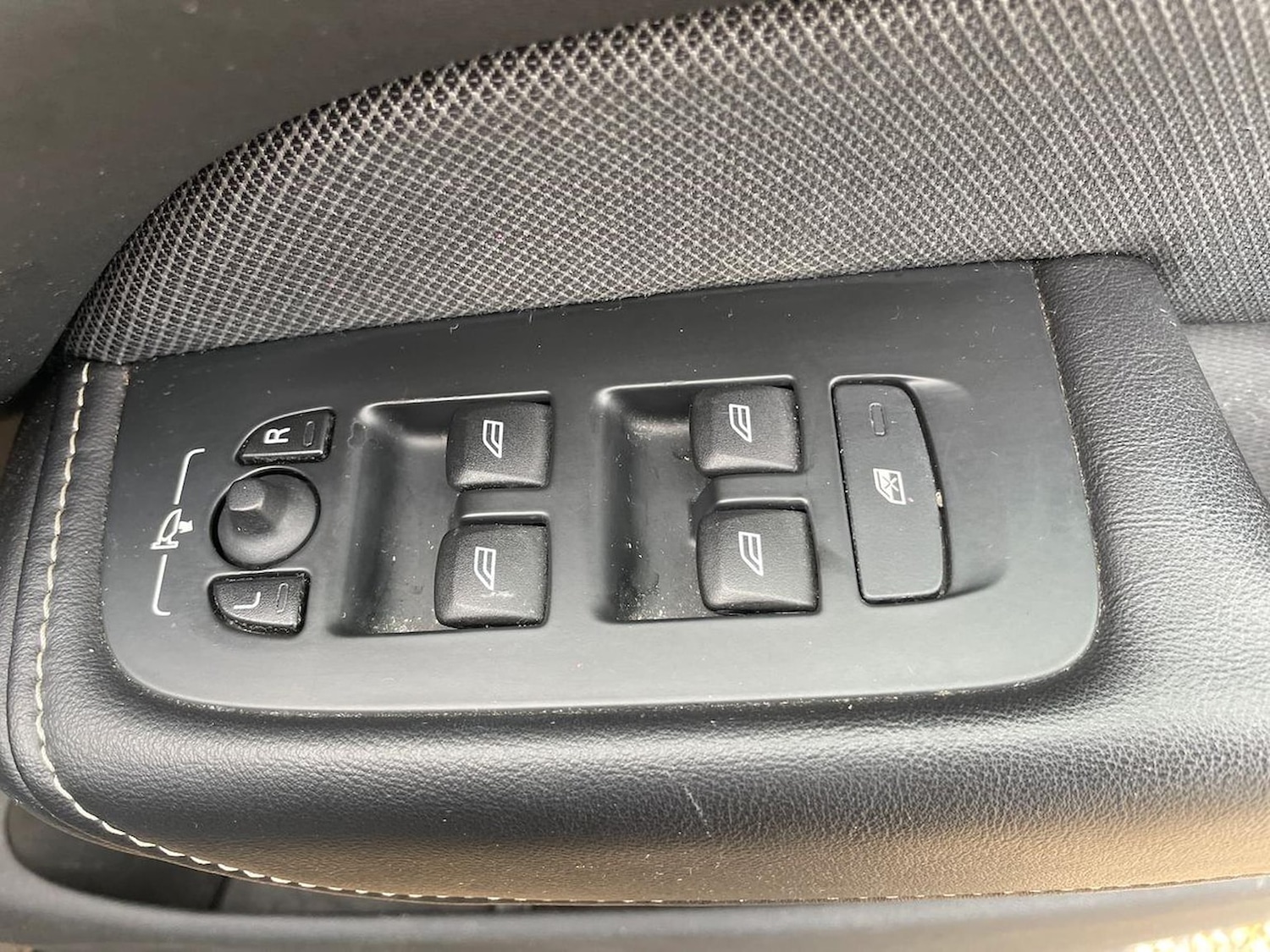 Used Volvo XC60 2022 for sale - 76605552: Photo 21