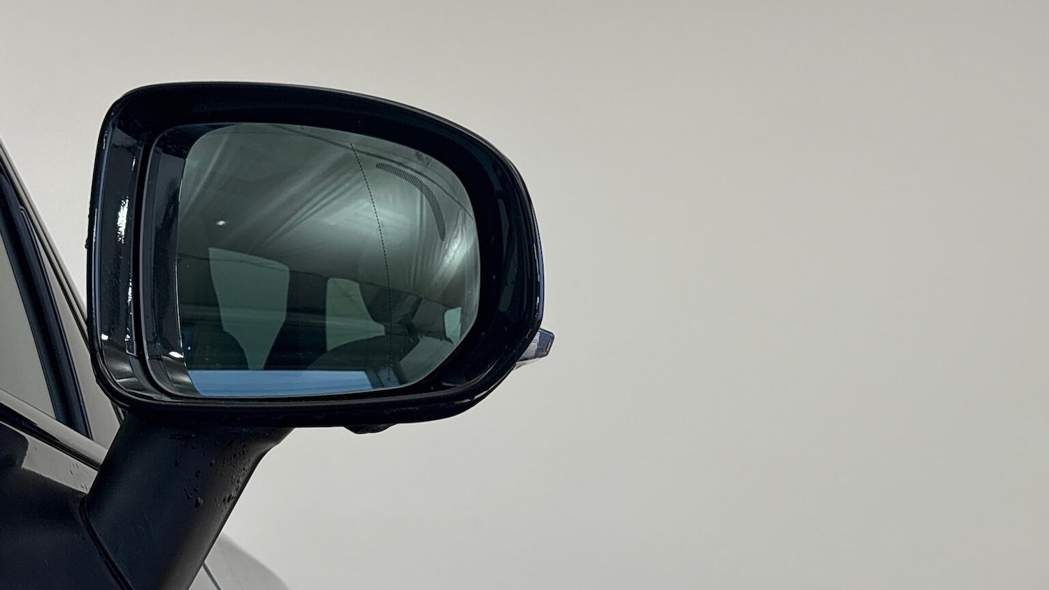 Used Volvo XC60 2025 for sale - 76471088: Photo 21