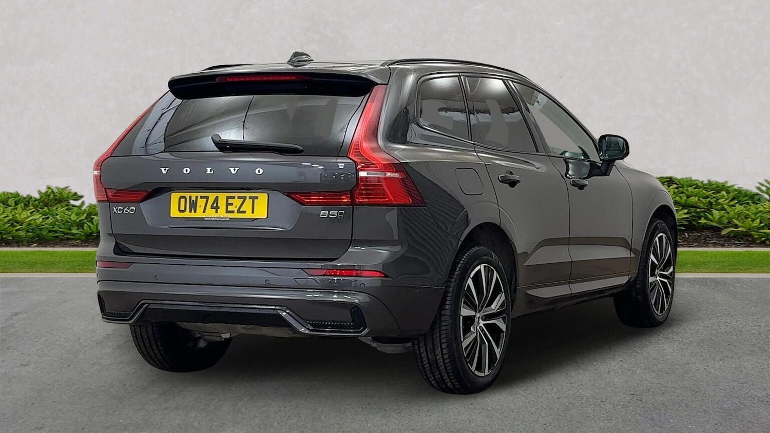 Used Volvo XC60 2025 for sale - 76471088: Photo 4