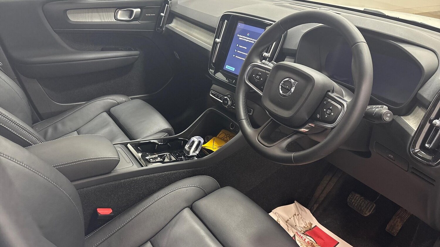 Used Volvo XC40 2025 for sale - 77487368: Photo 10