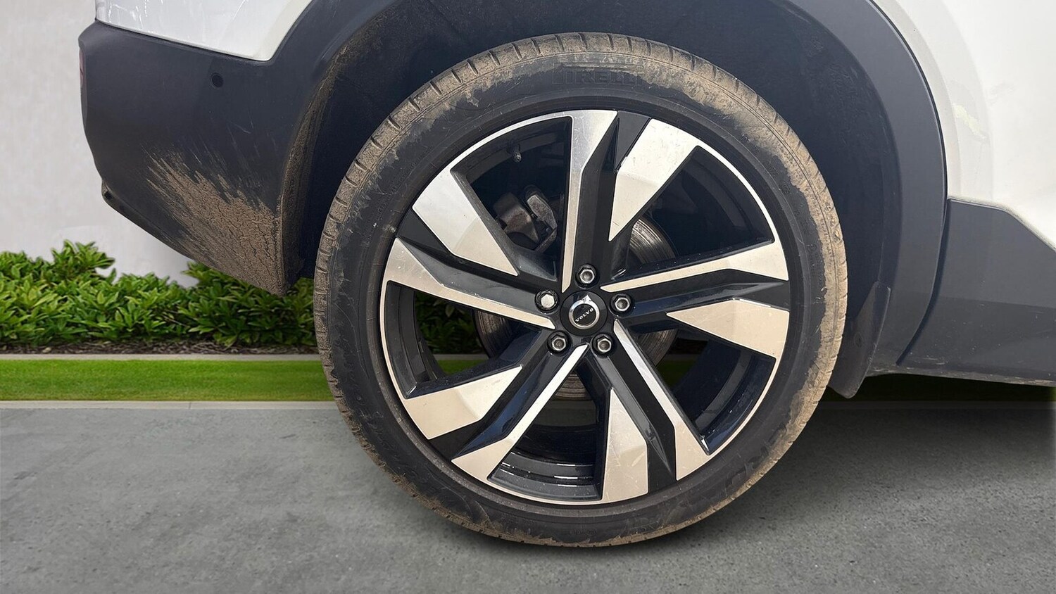 Used Volvo XC40 2025 for sale - 77487368: Photo 19