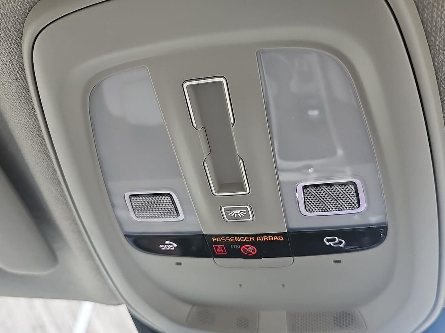 Used Volvo XC40 2025 for sale - 78168982: Photo 16