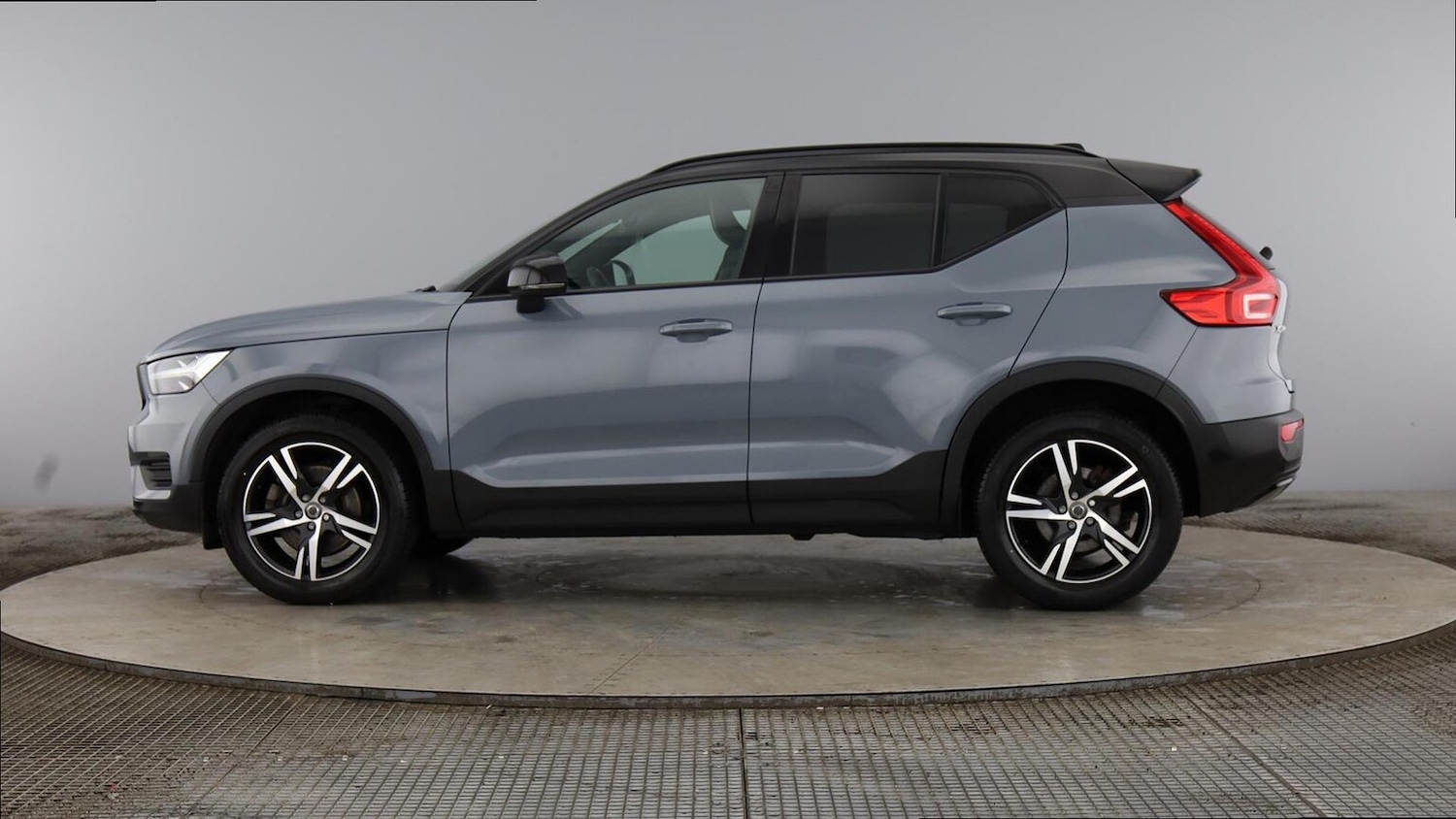 Used Volvo XC40 2021 for sale - 76566543: Photo 7