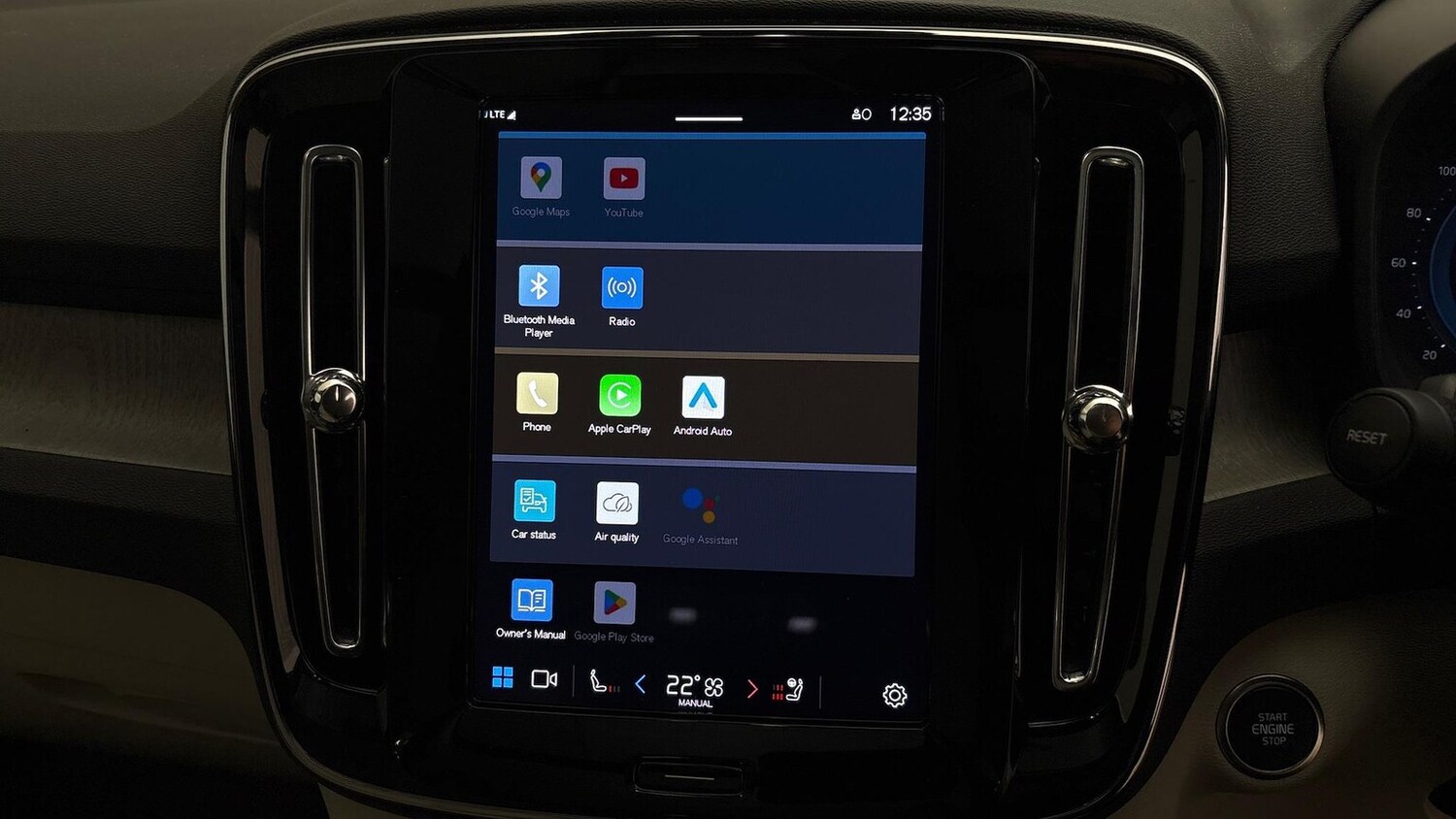 Used Volvo XC40 2025 for sale - 76565471: Photo 34