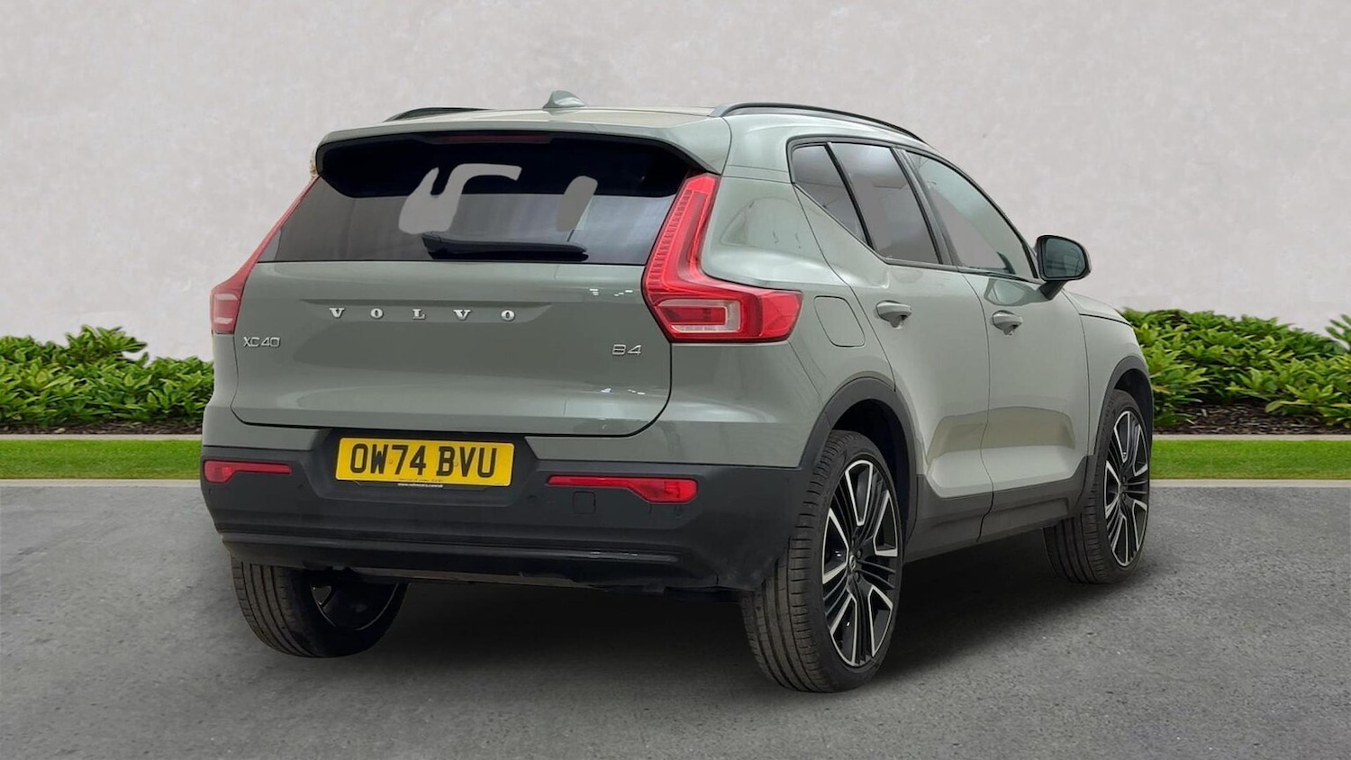 Used Volvo XC40 2025 for sale - 76565471: Photo 4