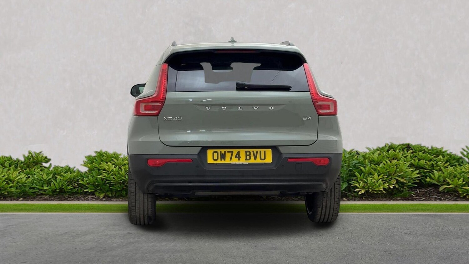 Used Volvo XC40 2025 for sale - 76565471: Photo 5