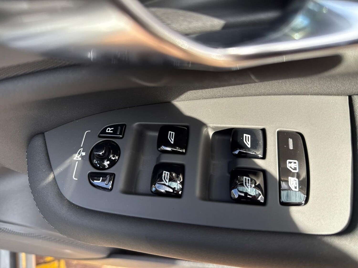 Used Volvo XC90 2025 for sale - 78192692: Photo 23