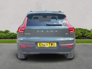 Used Volvo XC40 2025 for sale - 75740365: Photo