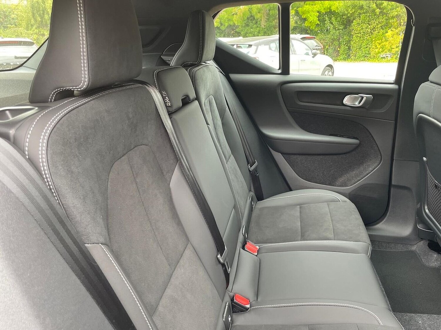 Used Volvo XC40 2025 for sale - 77487457: Photo 16