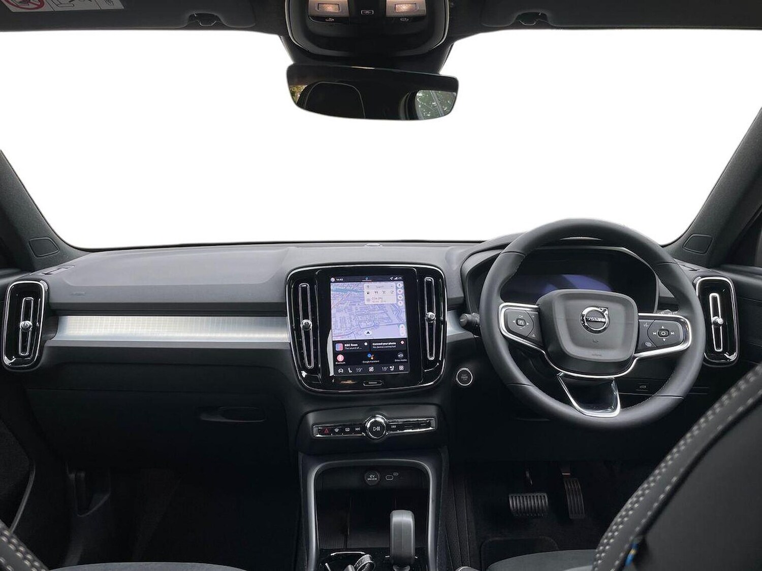 Used Volvo XC40 2025 for sale - 77487457: Photo 8