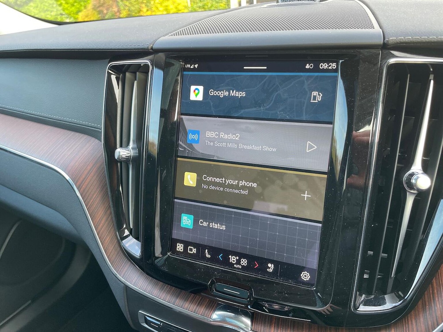 Used Volvo XC60 2024 for sale - 76464669: Photo 11